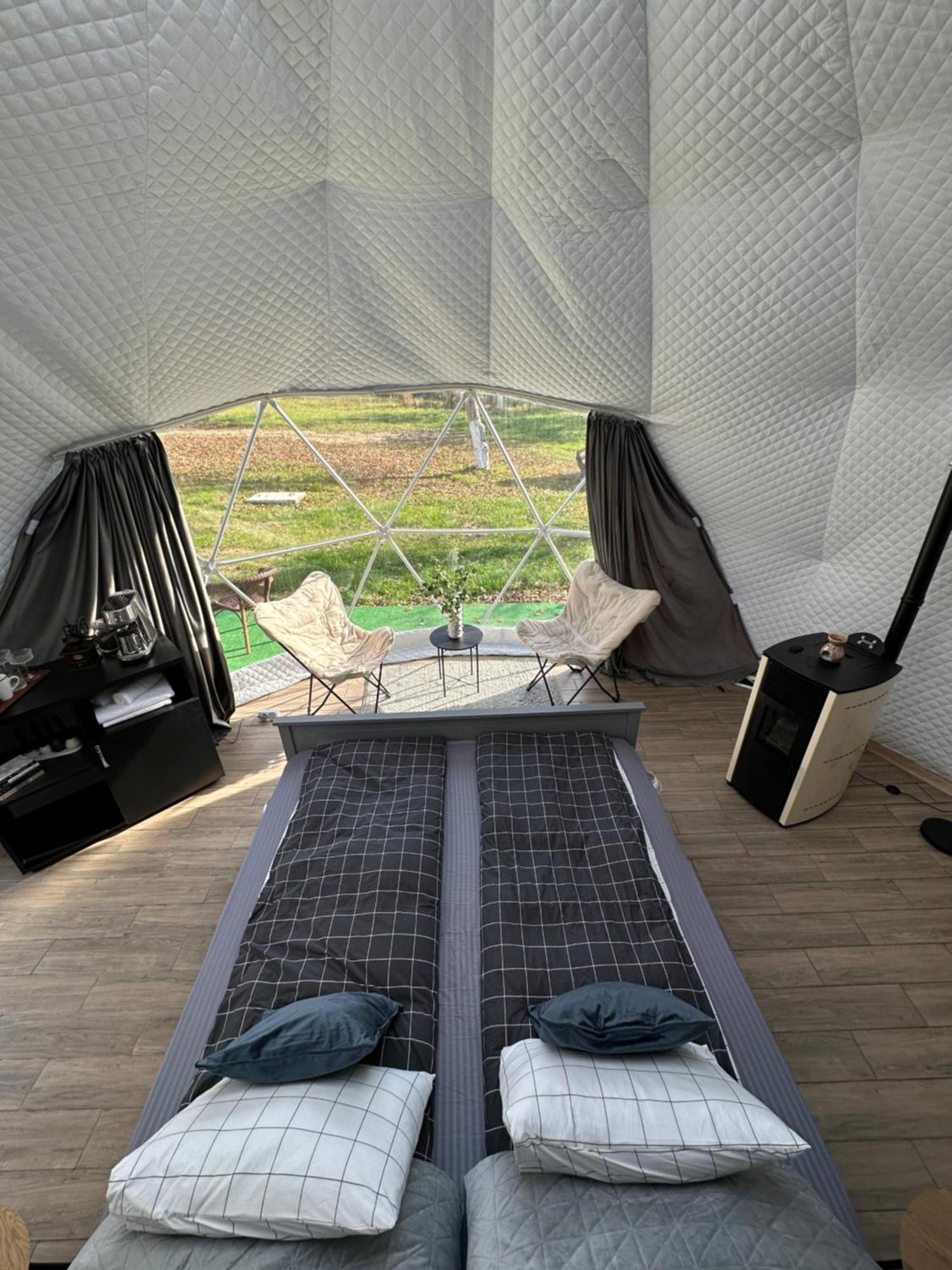 ホテル The Frog Glamping ホレズ エクステリア 写真