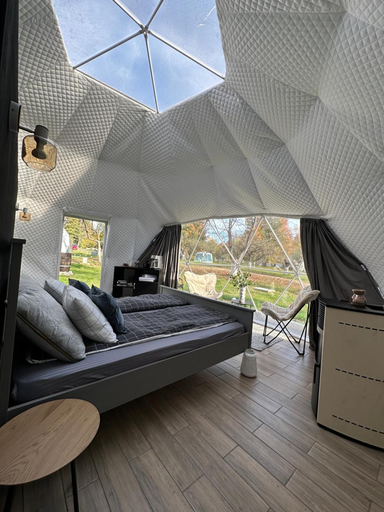 ホテル The Frog Glamping ホレズ エクステリア 写真